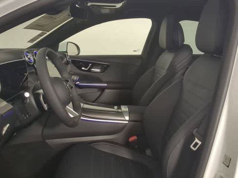 Used 2026 Mercedes-Benz GLC 300 4MATIC image 16