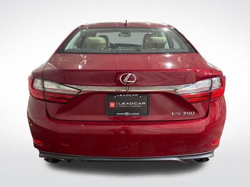 Used 2016 Lexus ES 350 w/ Luxury Package w/Wood Trim FWD image 4