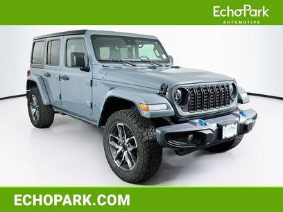 Used 2024 Jeep Wrangler Unlimited w/ Convenience Group