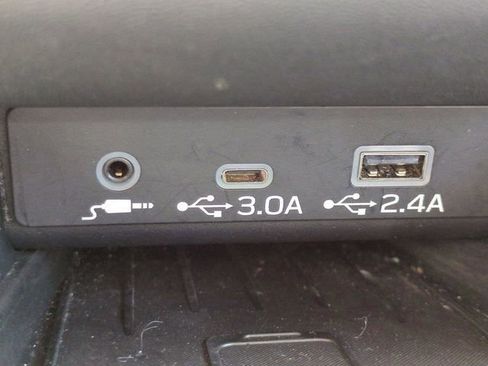 Used 2023 Subaru Outback Limited image 20