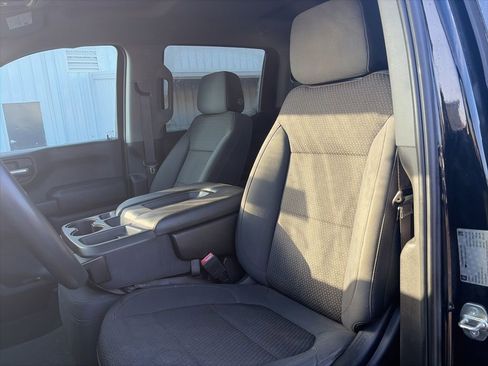 Used 2019 Chevrolet Silverado 1500 Custom Trail Boss w/ Infotainment Package image 12