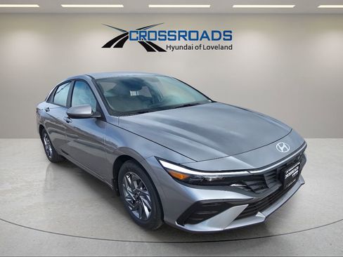 New 2026 Hyundai Elantra Blue image 7