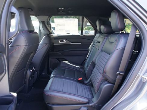 New 2026 Ford Explorer ST-Line w/ ST-Line Street Pack AWD/4WD image 10