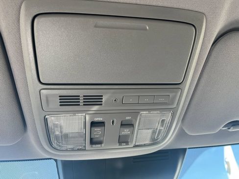 Used 2022 Honda CR-V EX-L image 23