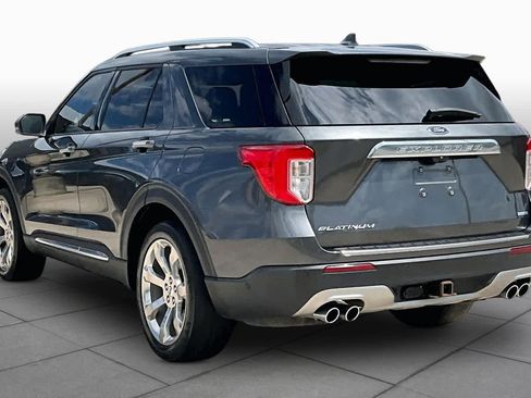 Used 2020 Ford Explorer Platinum w/ Premium Technology Package AWD/4WD image 12