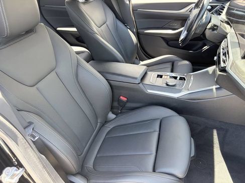 Used 2023 BMW i4 eDrive35 w/ Premium Package RWD image 11