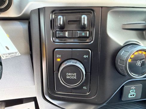 New 2026 Ford F550 4x4 Crew Cab Super Duty image 19