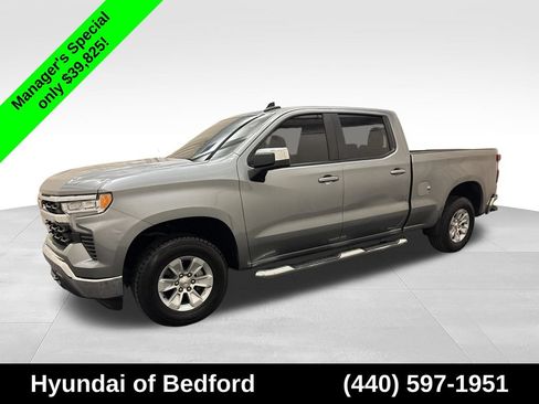 Used 2025 Chevrolet Silverado 1500 LT w/ Protection Package AWD/4WD image 9