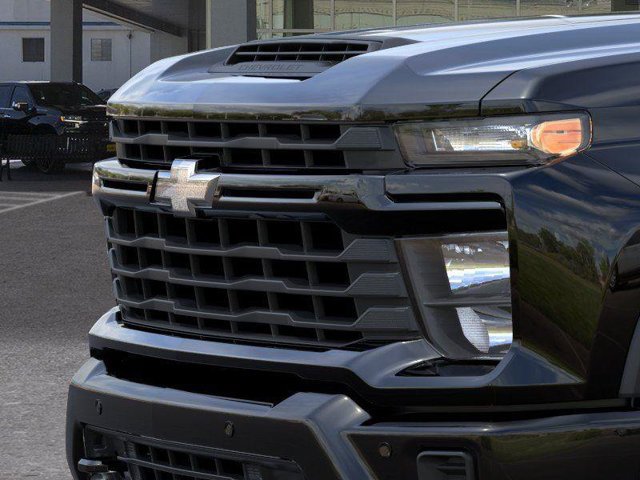 New 2026 Chevrolet Silverado 2500 Custom w/ Custom Value Package AWD/4WD image 13