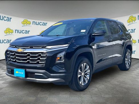 Used 2026 Chevrolet Equinox LT w/ Convenience Package II AWD/4WD image 3