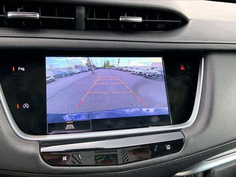 Used 2025 Cadillac XT5 Luxury AWD/4WD image 21