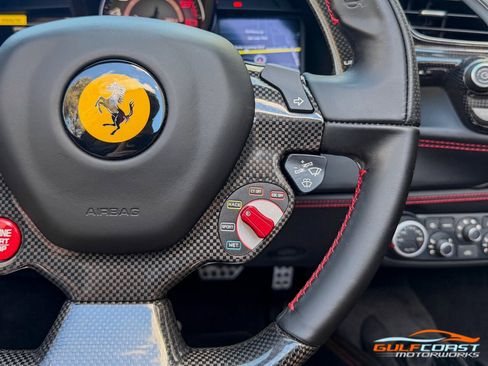 Used 2018 Ferrari 488 Spider image 30
