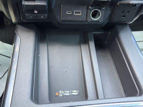 Used 2020 GMC Sierra 1500 AT4 w/ AT4 Premium Package AWD/4WD image 25