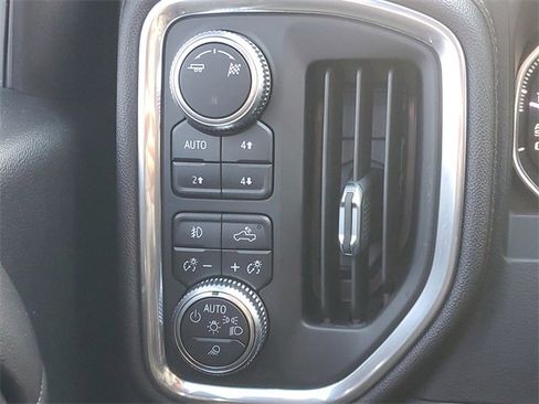 Certified 2019 GMC Sierra 1500 SLT w/ SLT Premium Plus Package image 18