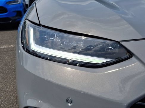 Used 2026 Honda HR-V EX-L image 9