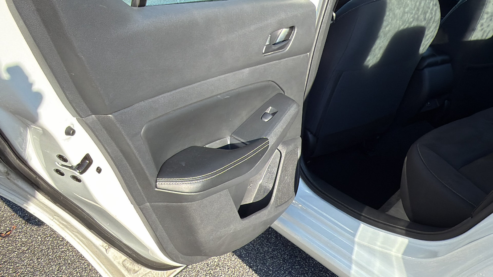 Used 2025 Nissan Altima 2.5 SV FWD image 22