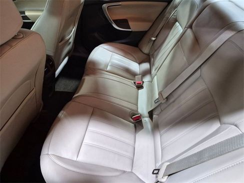 Certified 2013 Buick Regal Premium image 24