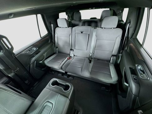Used 2023 Chevrolet Tahoe LS AWD/4WD image 11