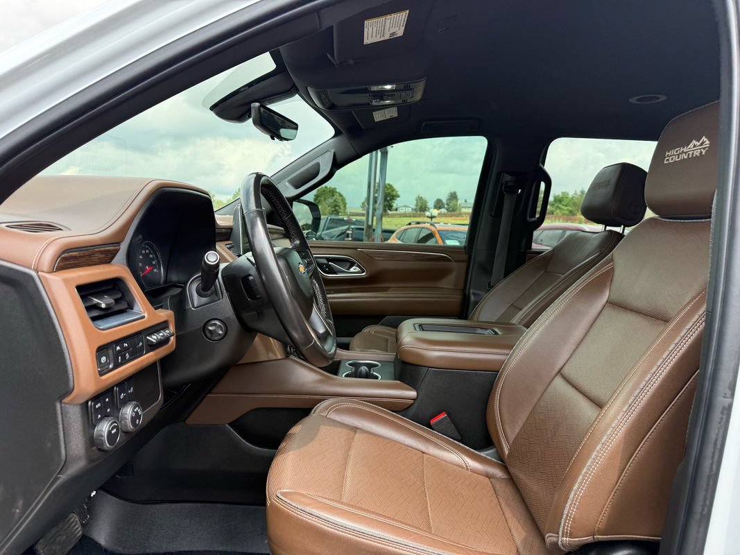 Used 2021 Chevrolet Suburban High Country AWD/4WD image 17