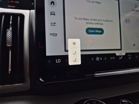 New 2025 Ford Expedition Active image 27