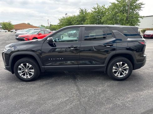 Used 2025 Chevrolet Equinox LT AWD/4WD image 6