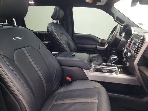 Used 2015 Ford F150 Platinum w/ Equipment Group 701A Luxury AWD/4WD image 21
