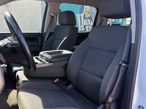 Used 2015 Chevrolet Silverado 1500 LT w/ Trailering Package image 9