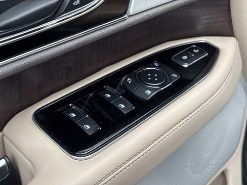Certified 2023 Lincoln Navigator Reserve AWD/4WD image 27