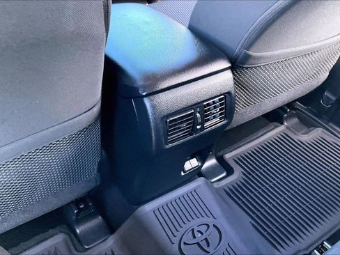 Used 2023 Toyota 4Runner SR5 image 33