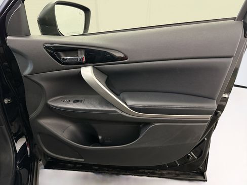 Used 2024 Mitsubishi Eclipse Cross SE image 34