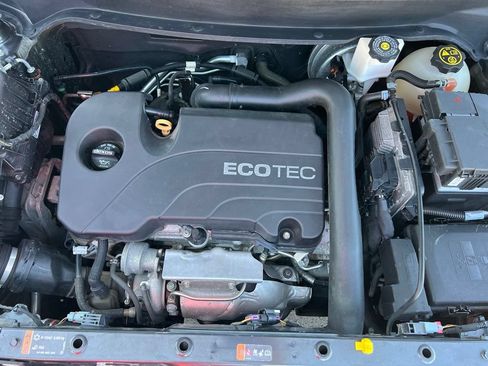 Used 2018 Chevrolet Equinox LT AWD/4WD image 47