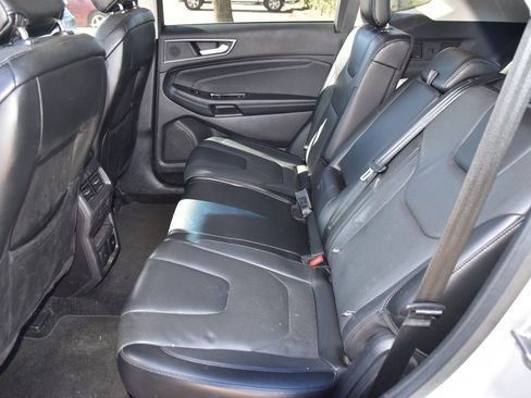 Used 2017 Ford Edge Titanium w/ Equipment Group 301A image 10