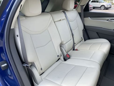 Certified 2024 Cadillac XT5 Premium Luxury w/ LPO, Floor Liner Package AWD/4WD image 15