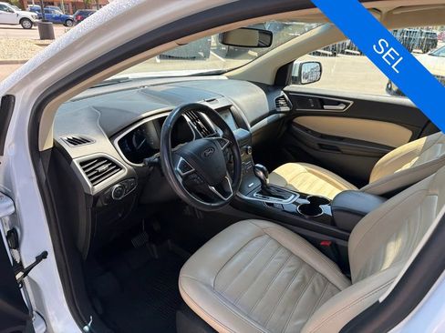 Used 2017 Ford Edge SEL w/ Equipment Group 201A AWD/4WD image 14