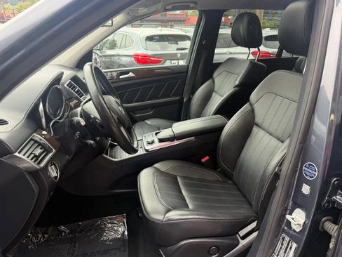 Used 2015 Mercedes-Benz GL 450 4MATIC w/ Parking Assist Package image 10
