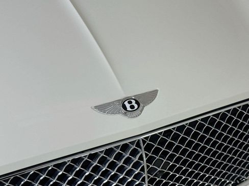 Used 2022 Bentley Continental GT AWD/4WD image 31