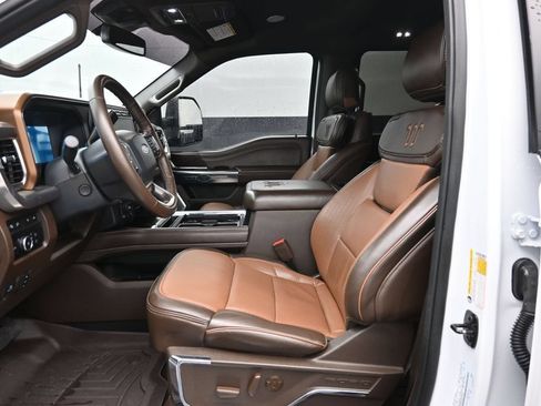 Certified 2024 Ford F250 King Ranch AWD/4WD image 21
