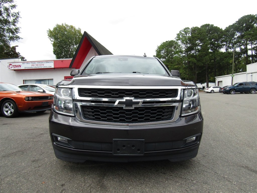 Used 2018 Chevrolet Suburban LT AWD/4WD image 3