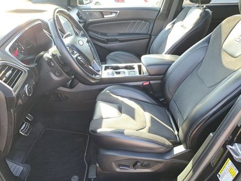 Certified 2021 Ford Edge ST w/ Equipment Group 401A image 17