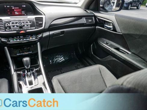Used 2017 Honda Accord LX image 23