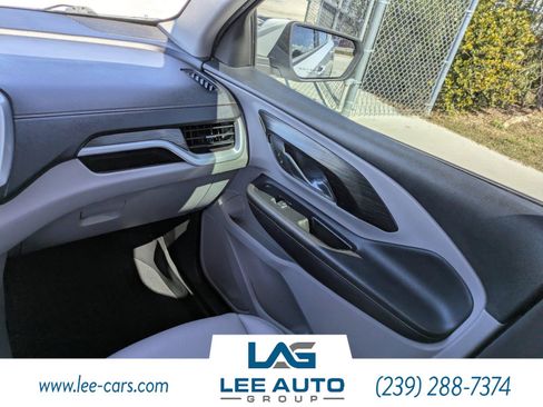 Used 2018 GMC Terrain SLT image 14