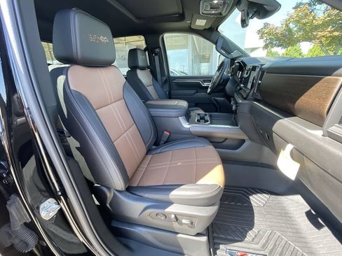 Certified 2025 Chevrolet Silverado 2500 High Country w/ High Country Premium Package AWD/4WD image 29