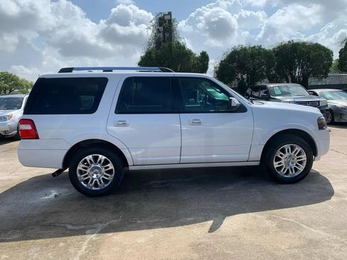Used 2014 Ford Expedition Limited RWD image 8
