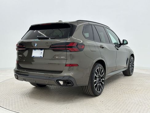 New 2026 BMW X5 xDrive40i w/ M Sport Package AWD/4WD image 9