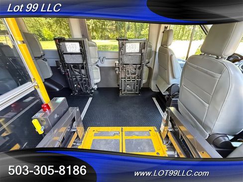 Used 2017 Ford Transit 350 XL RWD image 57