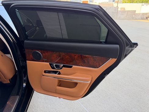 Used 2018 Jaguar XJ L Portfolio RWD image 28