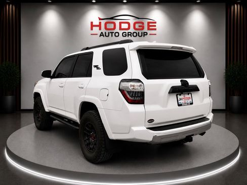 Used 2024 Toyota 4Runner TRD Off-Road Premium w/ Off Road Premium Plus Package AWD/4WD image 7