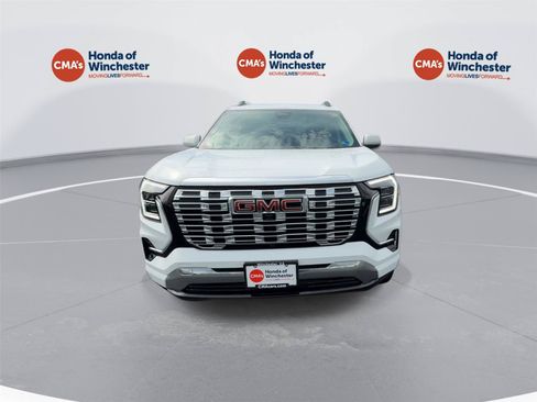 Used 2026 GMC Terrain Denali AWD/4WD image 3