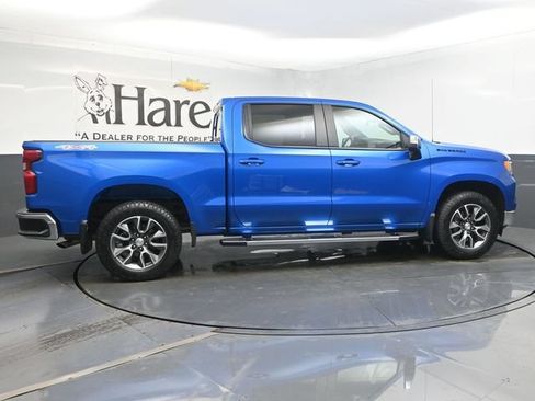 Used 2023 Chevrolet Silverado 1500 LT AWD/4WD image 35