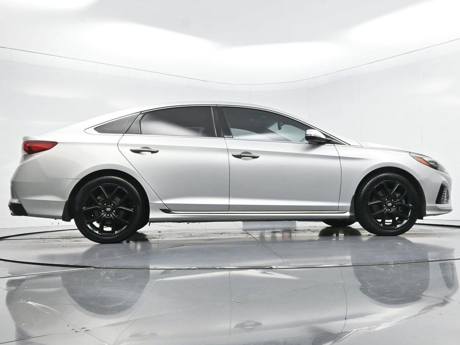 Used 2019 Hyundai Sonata Limited FWD image 55